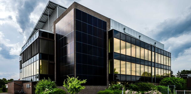 Gebäudeansicht Rechenzentrum Hannover - Grass-Merkur