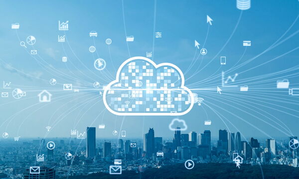 Grafik einer Cloud über einer Skyline.