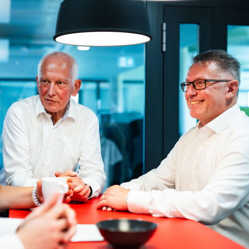 Das Team von GRASS-MERKUR im Meeting.